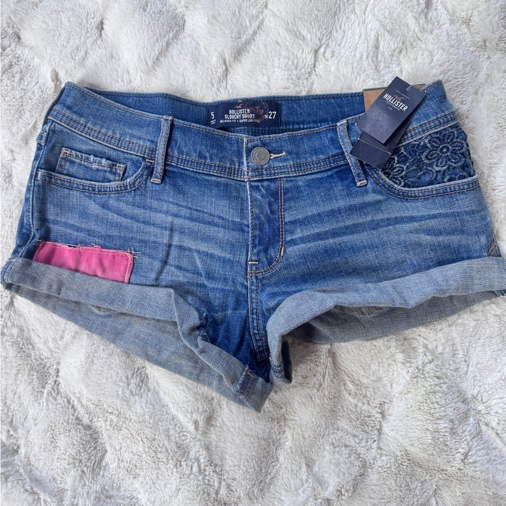 Hollister Slouchy Short tags still in tact